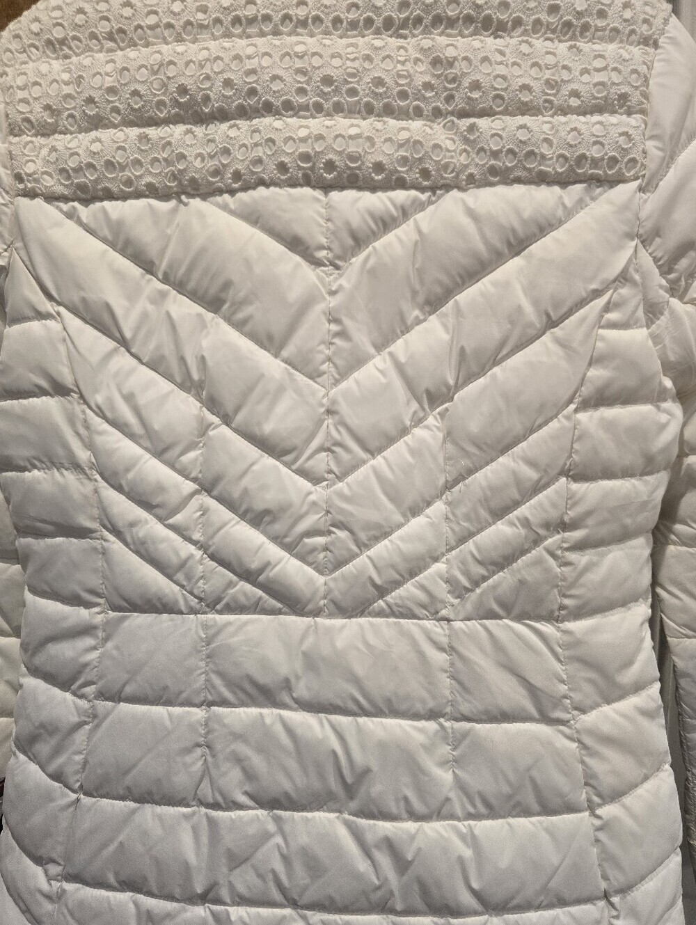 Bernardo Ivory/White Primaloft Packable Puffer Jacket with Eyelet Detail Size S - Picture 3 of 10